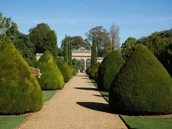 Castle Ashby Gardens